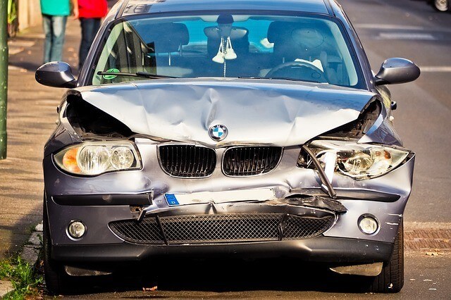 Unfallwagen richtig verkaufen